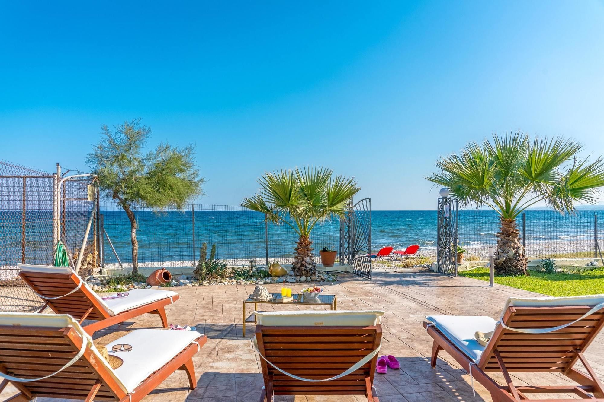 Maria'S Seaside Villa - House With 3 Rooms In Marathon, With Wonderful Kültér fotó