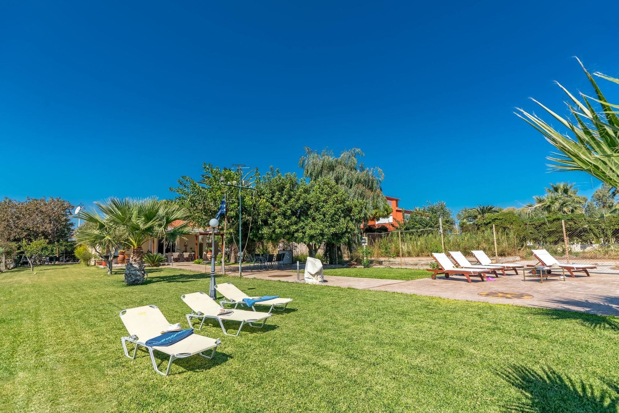 Maria'S Seaside Villa - House With 3 Rooms In Marathon, With Wonderful Kültér fotó