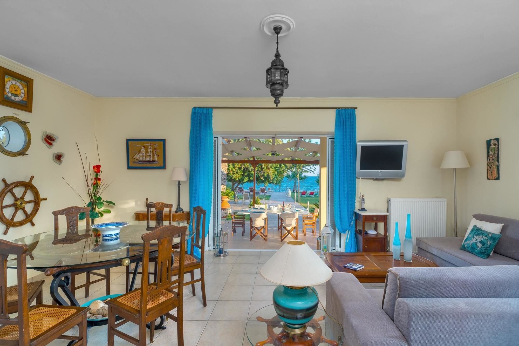 Maria'S Seaside Villa - House With 3 Rooms In Marathon, With Wonderful Kültér fotó